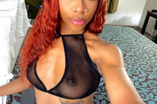 pretty petite w a phatt ah ! 🫣 - Image 7