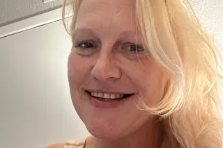 I need a sugar daddy to be dir... - Image 2