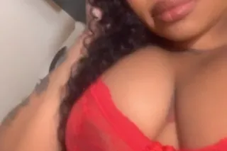 short, flirtatious , sexy 😌😏 t... - Image 4