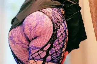 brand new pix! 100% REAL!! OUT... - Image 3