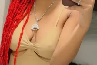 young petite thang in your cit... - Image 1