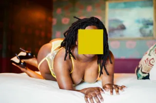 ❤🩷 ❤ Busty, Sloppy, Juicy Cuti... - Image 1