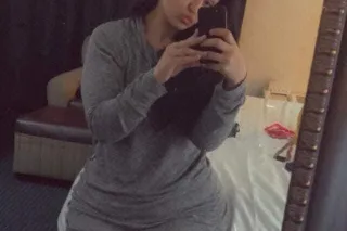 I AM AVAILABLE TO BLOW YOUR MIND. 2 Girl cock worship available INCALL OUTCALL OR CAR PLAY - Image 6