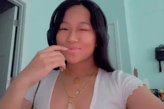 Available Sexy Asian Young girl 💗And Clean Pussy💓 Ready For Hookup✅ Videos sell And FT Fun✅ - Image 4