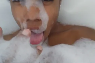 CARDATES ONLY... CASH ONLY... DONT TEXT ME IF YOU ARE GOING TO GO DOWN ON MY PRICE BUT EXPECT SPECIAL TREATMENT - Image 4