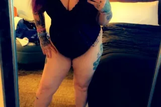 Outcall only 👅💦Availability day and night💦Beautiful , young and tight 💚 Available Limit time - Image 1